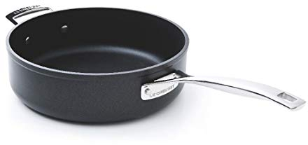 Le Creuset Toughened Non-Stick Sauté Pan without Lid, Ideal For Lower-fat Cooking On All Hob Types Including Induction, 26 cm, Black, 962038260
