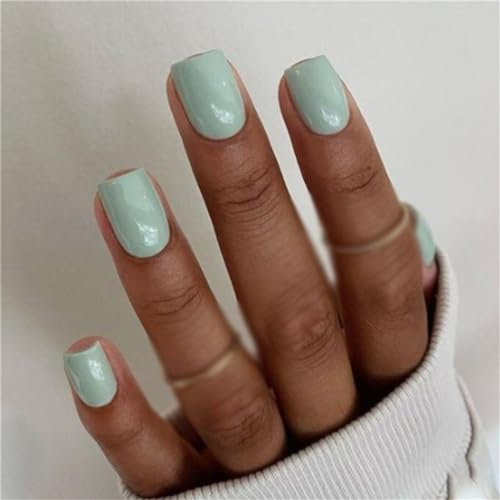 Light Green Fake Nail Short Square Tips Press on Nails for Women and Girls Nail Art Manicure 24pcs
