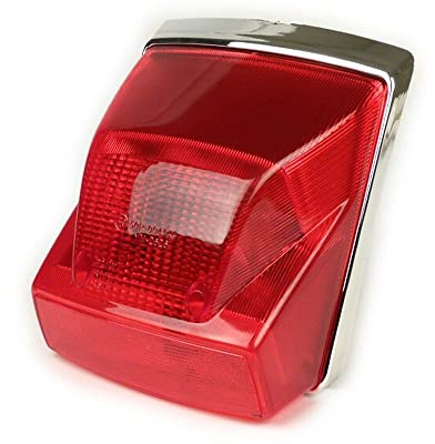 MOTO NOSTRA Rücklicht rot Chromrand kompatibel mit Vespa PX80-200 Lusso MY | Ersatz-Rückleuchte im PX-Millennium-Stil, rot, inkl. Leuchtmittel BA15D; kompatibel mit Vespa PX Lusso, PX Millennium MY2001
