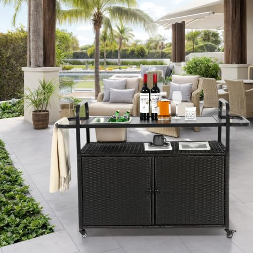 Barwagen Schwarz mit Schrank und Eisw채rfelbeh채lter, Rollbarer Servierwagen Outdoor, PE Rattan Bar Cart mit Stahlplatte und R채dern, K체chenwagen mit Arbeitsplatte f체r Garten und Balkon, 131x50x91 cm