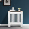 Alightup Cache Radiateur en MDF Peint - Couvercle Design Armoire avec Lattes en Bois et Grille Étagère Supérieure - Dimensions 71 x 17 x 80.5 cm pour Salon et Chambre