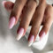 24pcs Mandel Press on Nails Kurz Weihnachts Falsche Nägel Rosa Weiß Gradient, Schneeflocken Design, Künstliche Nägel zum Aufkleben, Natürliche Kunstnägel für Frauen ＆ Mädchen (Rosa, 24x)