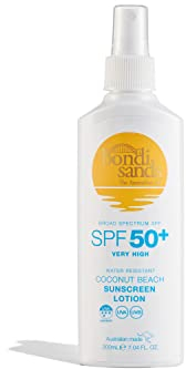 Bondi Sands Sunscreen Lotion Spray LSF 50+ | Nicht fettende Breitspektrum-Sprühformel spendet Feuchtigkeit und schützt, wasserdicht bis zu 4 Stunden, vegan + tierversuchsfrei, Kokosnuss-Strandduft, 200 ml