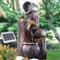 Solar Gartenbrunnen Brunnen Solarbrunnen Zierbrunnen Wasserfall Gartenleuchte Teichpumpe für Terrasse, Balkon, verbessertes Modell mit Pumpen-instant-Start-Funktion mit Liion-Akku & Led-Licht (V001)