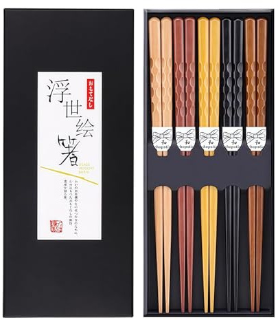 DONGDA Reusable Chopsticks, 5 Pairs Chopsticks Wooden Japanese Chop Sticks Natural Wood Chopstick Hand-Carved Chopstick (Classic Style)