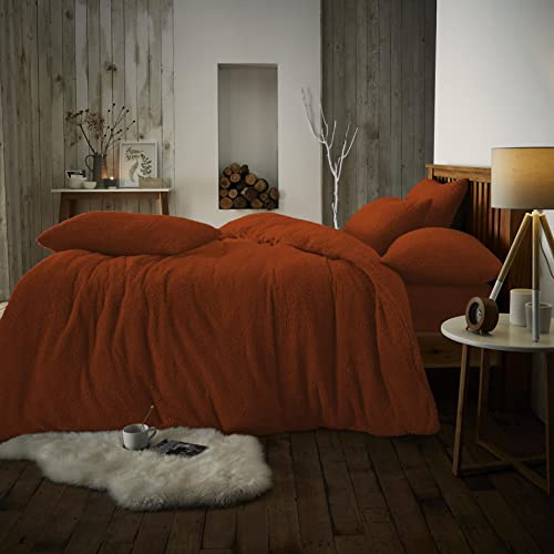 GC GAVENO CAVAILIA 3 Pieces Teddy Bear Duvet Cover Kingsize | Super Soft Thermal Quilt Covers Bedset With Matching Pillowcases | Easycare Warm Fluffy Fleece Bedding Set | Burnt Orange
