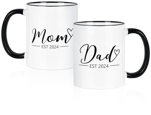 YHRJWN Tazas para mamá y papá – Est 2024, anuncio de embarazo y regalos para primeros padres, 11 onzas (mango negro)