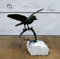 Unbekannt Bronzefigur von einem auf einem AST sitzenden Vogel