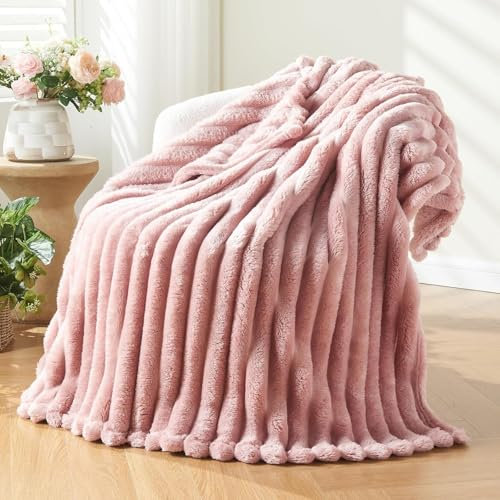 Wajade Couverture Plaid Polaire Super Chaude, Plaid Fausse Fourrure Haute Qualité,Couverture à Carreaux stéréoscopiques,Pink-127cmx153cm