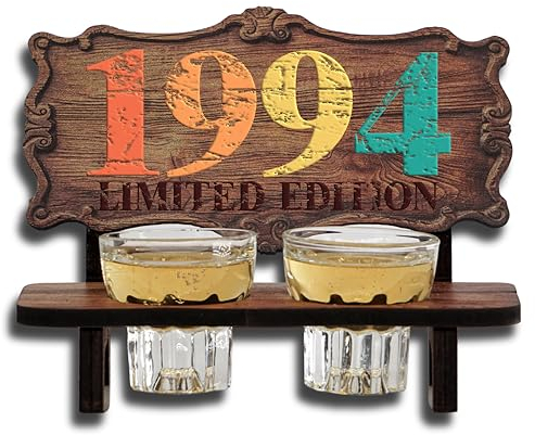 DARO Design - Schnapsbank Jahreszahl Geschenk zum 31. Geburtstag, Limited Edition Jahrgang 1994, Geburtstagsgeschenk Deko Vintage Retro Look lustige Geldgeschenke mit 2 Schnapsgläser, Geburtstagsdeko