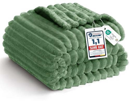 WAVVE Kuscheldecke Grün Flauschig Decke - 150x200cm - Weiche Flanell Fleecedecke, Sofadecke & Couchdecke, Warme Korddecke für Wohnzimmer Deko, Sofaüberwurf Tagesdecke