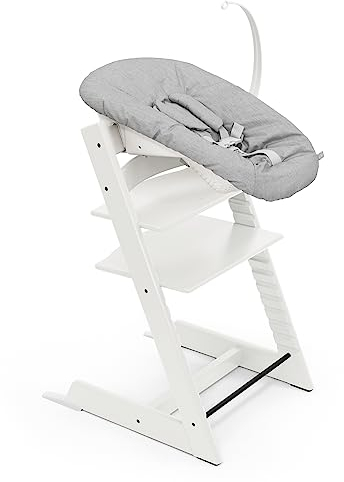 Tripp Trapp Stuhl von Stokke (White) mit Newborn Set (Grey) - Für Neugeborene bis zu 9 kg - Gemütlich, sicher & einfach zu verwenden