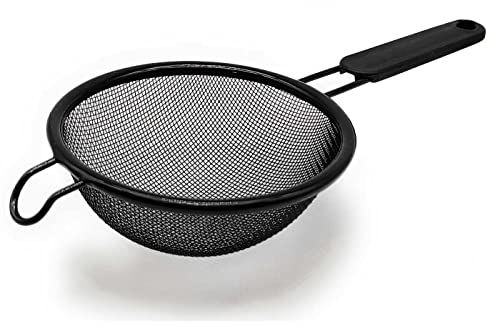 Tradineur - Colador de malla fina antiadherente, incluye mango de metal recubierto de plástico, colar harina, pasta, té, apto para lavavajillas (Negro, Ø 18 cm)