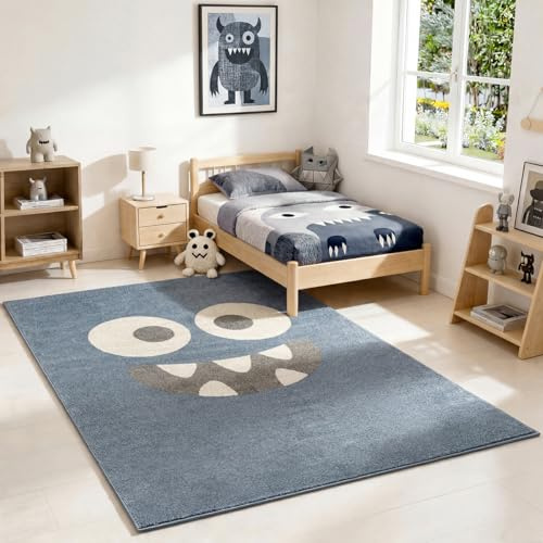 the carpet Little Monster Moderner Weicher Kinderteppich, Weicher Flor, Pflegeleicht, Farbecht, Monster Gesicht Motiv, Blau, 160 x 220 cm