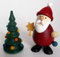 Holzfigur Weihnachtsmann mit Weihnachtsbaum HxB 9,3x6cm NEU Seiffen Erzgebirge Dekoration Holzfiguren Weihnachten Fensterschmuck Spielzeug Deko Weihnachtsfigur