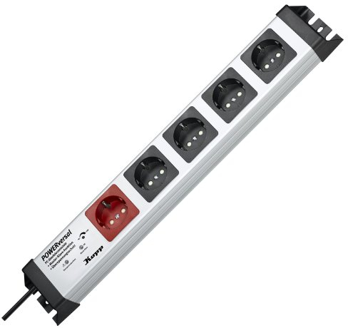 Kopp 227820012 Powerversal Steckdosenleiste 1+4-fach mit Master-Slave mit Geräteschutz-Überspannungsfilter Safetronic, Grau, Schwarz