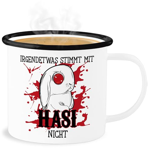 Emaille Becher Blechbecher - Ostergeschenke - Irgendetwas stimmt mit Hasi - 300 ml - Weiß Schwarz - ostern hasen tasse oster hasenmotiv osterhase böses osterüberraschungen irgendwas nicht