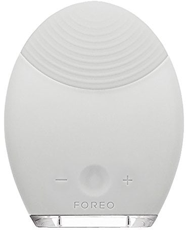 Foreo LUNA Gesichtsmassagebürste und Anti-Aging Gerät