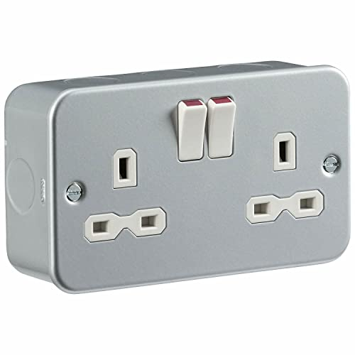 Mr Gadget Solutions® 2 Way Double Mains Metal Clad Switched Socket Outlet 13A with Mounting Back Box