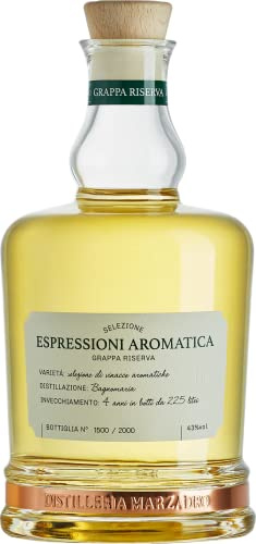 Marzadro Grappa Espressioni Aromatica / 43% vol / 0,7 Liter-Flasche in Geschenk-Dose