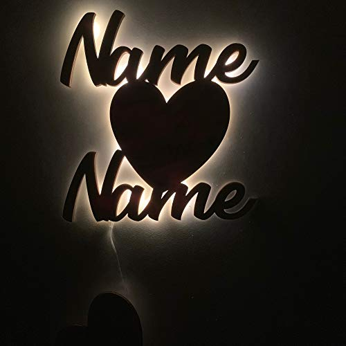 DRYSSON Geschenk personalisiert Hochzeitsgeschenk Licht Lampe Hochzeit Valentinstag individuell Name Holz Buchstaben Herz Schild zur Hochzeit Jahrestag [Energieklasse A++]
