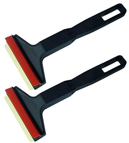 Eiskratzer Auto [2 Stück] - Messing Scheibenkratzer Auto - schnell, mühelos & schonend - aus Premium HIPS - Murska mit Messingklinge & Gummilippe - effizient Schneekratzer Auto - Finnland Schwarz Rot