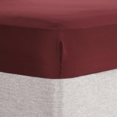 Brentfords Plain Dye Fitted Bed Sheet Non Iron Super Soft Easy Care Microfiber, Burgundy - Superking