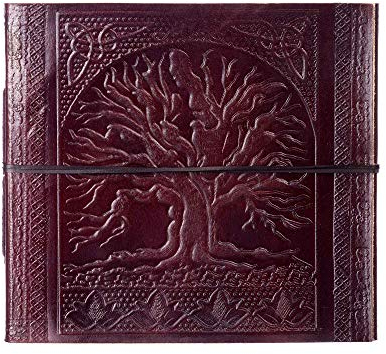 Papierhoch großes Fotoalbum aus geprägtem Leder mit Baum des Lebens | passend für 120 6x4 oder 60 7x5 Fotos | 24 x 26cm | Fair gehandelt & handgefertigt