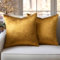 Slozzi 2er Set Samt Kissenbezüge Haushalt Dekokissen Dekorative Kissenhülle Weich Sofakissen für Sofa Schlafzimmer Wohnzimmer 45x45 cm Dunkelgold