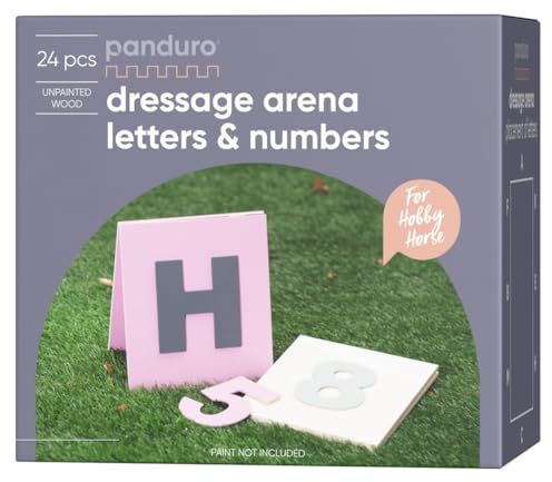 Panduro Hobby Horse | Dressurviereck Buchstaben & Zahlen für Steckenpferd Wettbewerb | 8 Ausklappbare Schilder, 20x20 cm | Buchstaben und Zahlen, 12 cm
