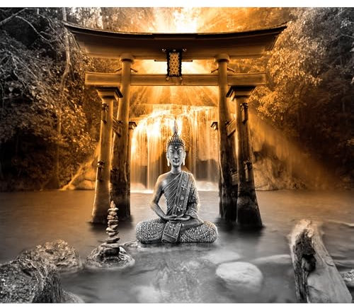 decomonkey - Papier Peint Intissé Bouddha 300x210 cm - Décoration murale moderne – Tapisserie décorative pour chambre salon - Bouddha bouddhisme arbres nature orienter eau cascade zen