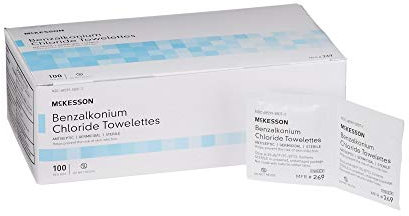McKesson Lot de 100 lingettes désinfectantes au chlorure de benzalkonium 5 x 7 po
