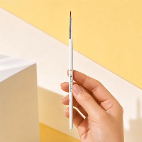 NOMA Cosmetics Feiner Eyeliner Pinsel #0 - für Graphic Liner und Wings