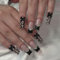 GlamRays 24 Stück Mittellange Quadratische Schwarze Französische Spitze Nägel Mit Kreuz-Binde-Schleife Und Rhinestone Dekoration Vollumfängliche Falsche Nägel Für Frauen Mädchen