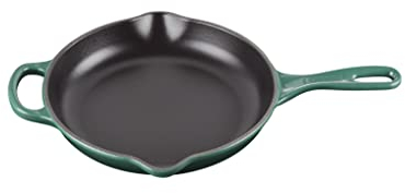 Le Creuset Signature Cast Iron Signature Iron Handle Skillet, 9 (1-3/8 qt.), Artichaut