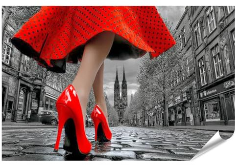 islandburner Poster Elegante Frau in roten Schuhen auf Kopfsteinpflaster in Bremen - Standard