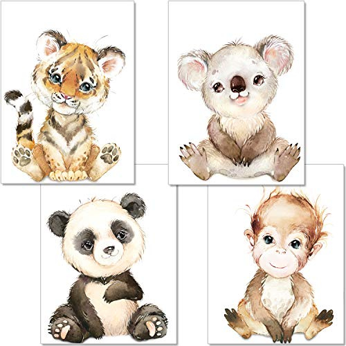 artpin® 4er Set Poster Babyzimmer Deko Junge Mädchen - DIN A4 Bilder Kinderzimmer Baby Dschungel Tiere - Safari Afrika Wandbilder - Affe Tiger Koala Panda P66