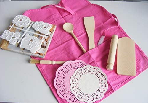 2to5 Childrens Baking Set 5 Wooden Utensils Rolling Pin, Wooden Spoon, Spatula, Pastry Brush, Mini Chopping Board, Pink Cotton Apron & Animal Shaped Cookie Moulds Cutters