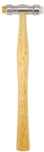 Schonhammer von Selva mit zwei Schoneinsätzen für materialschonendes Arbeiten mit griffigem Holzstiel.