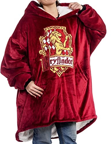 Harry Potter: Gryffindor Oversized Blanket Hoodie – Comfortable, soft, warm, plush hooded wearable blanket for men and women with Sherpa fleece lining and pockets