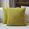 Encasa XO Chenille Kissenbezüge Set von 2 | Olive - (20x20) (50x50 cm) | Dekorative Akzent Quadratische Wurfkissenbezüge Für Couch, Heimdekoration, Sofa