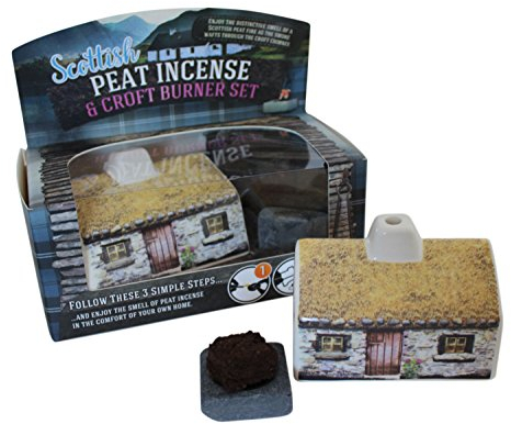 MOSKILA Scottish Turf Peat Incense Set With Ceramic Cottage Burner - 13 Sets of 15 Pieces Each, Includes 12 Mini Turf Incense Sods and Natural Stone Burner