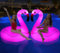 DeeprBling Aufblasbar Flamingo Schwimmring mit Lichtern, Solarbetriebener Schwimmreifen Flamingos, Großer Pool Schwimmring Flamingo für Erwachsene, Wasser Pool Luftmatratze - 2 Stück