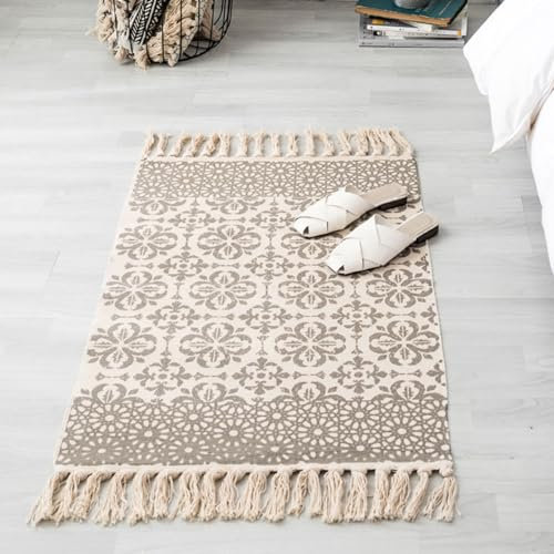 The Seeker Waschbarer Schlafzimmerteppich, kleiner Teppich für Wohnzimmer, Beige, Kurzflor, handgewebt, Baumwolle, Überwurf mit Quasten, für Schlafzimmer, Küche, Flur, Badezimmer, Waschküche, 60 x 90