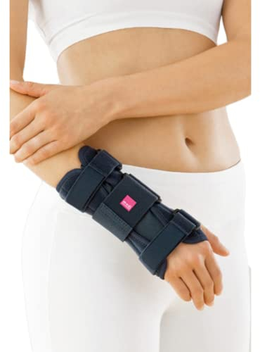 medi Manumed - Handgelenkbandage rechts - schwarz - Größe I - Kompressionsbandage zur Stabilisierung des Handgelenks