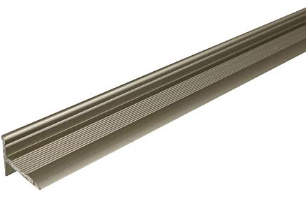 Profilé de socle Ufitec auto-adhésif - Pour murs et portes propres - Idéal pour les rénovations, largeur visible : 18,6 mm - Autocollant - 1 profil (150 cm, aspect acier inoxydable)