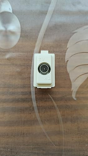 Presa TV Passante Bticino serie Magic art. 5173P