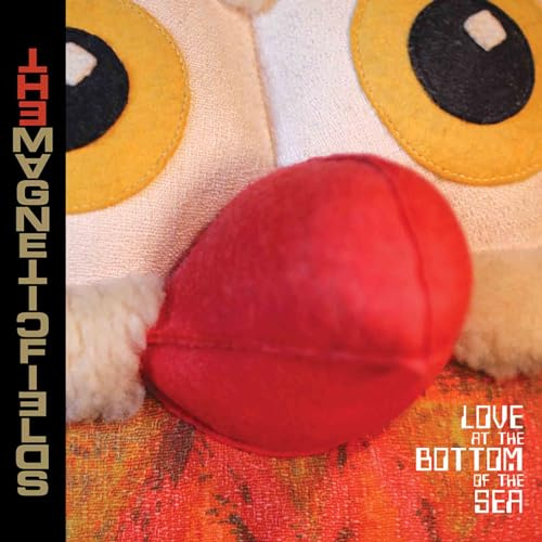 LOVE AT THE BOTTOM OF THE SEA
