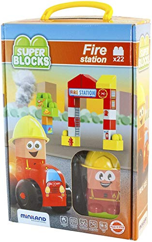 Miniland 32352 - Super Blocks Fire Station 18 Teile-Aufkleber-1 Figur-1 Hut-1 Fahrzeug-1 Broschüre
