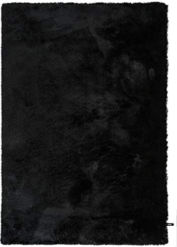benuta Nest Hochflorteppich Whisper - Schwarz 140x200 cm - Weicher Teppich für Schlaf- und Wohnzimmer - Pflegeleicht - Fußbodenheizung Geeignet